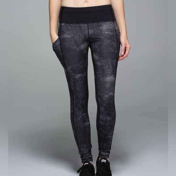 Lululemon Speed Tight II Leggings - Picture 2 of 14